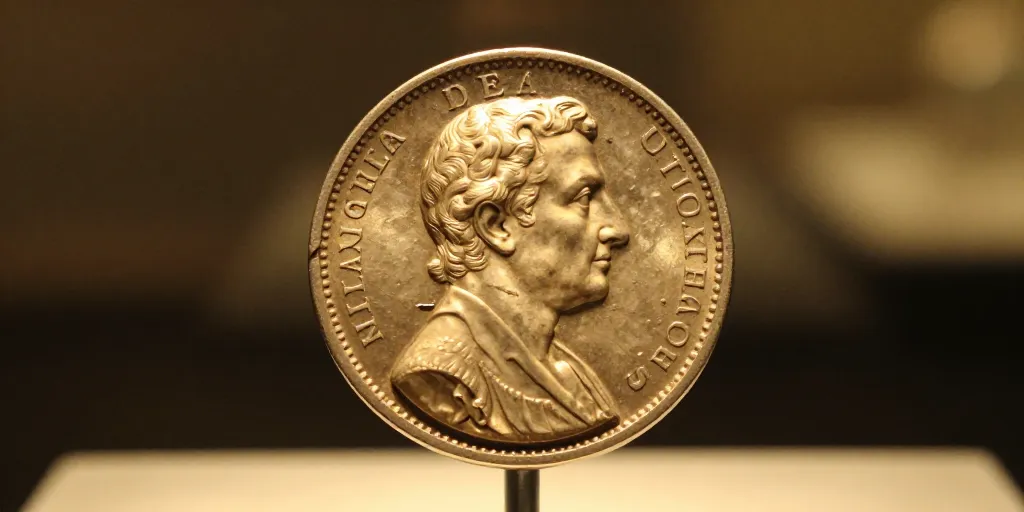 bijou pièce de monnaie